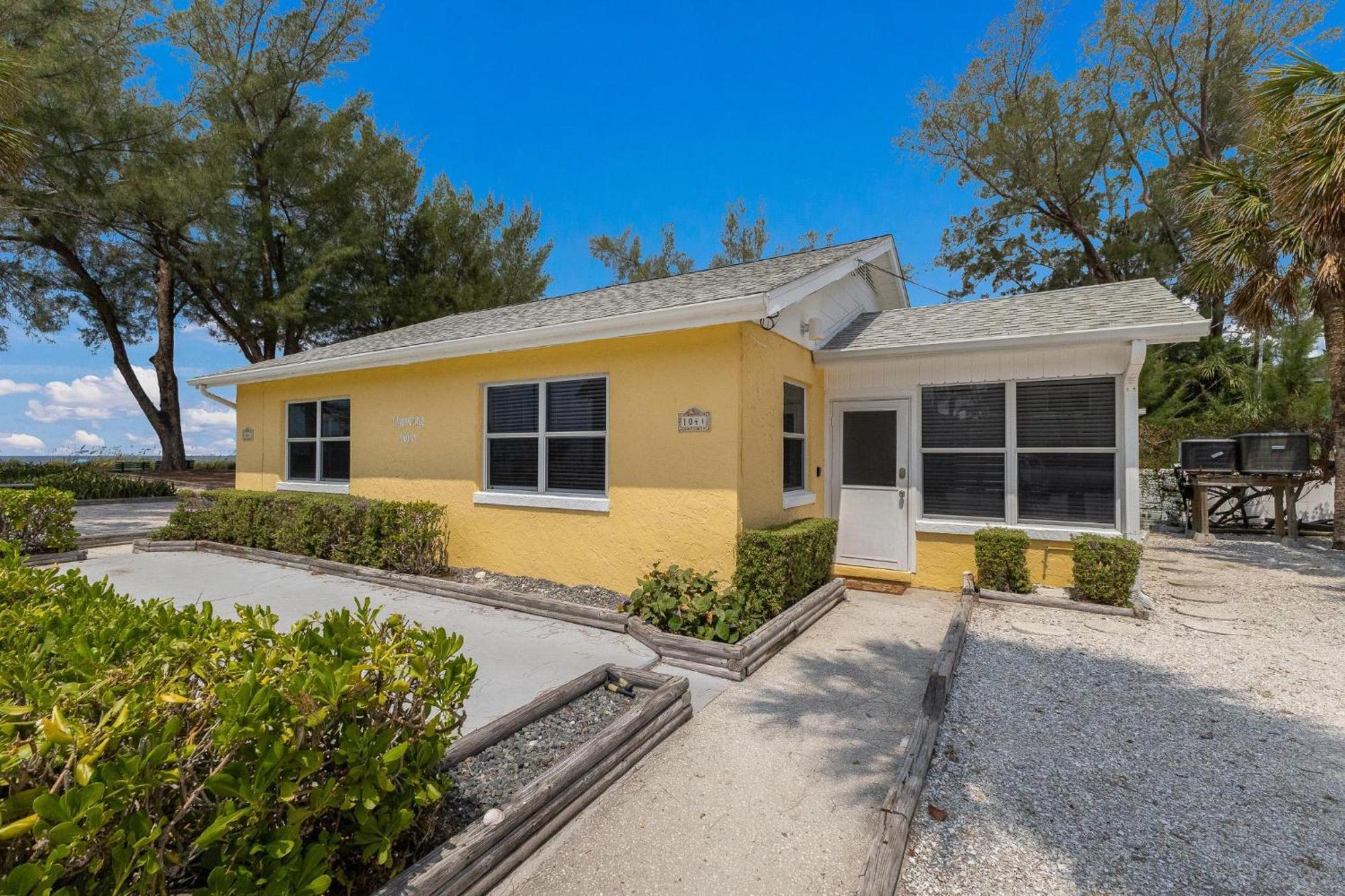 Villa Whispering Waves East Holmes Beach Exterior foto
